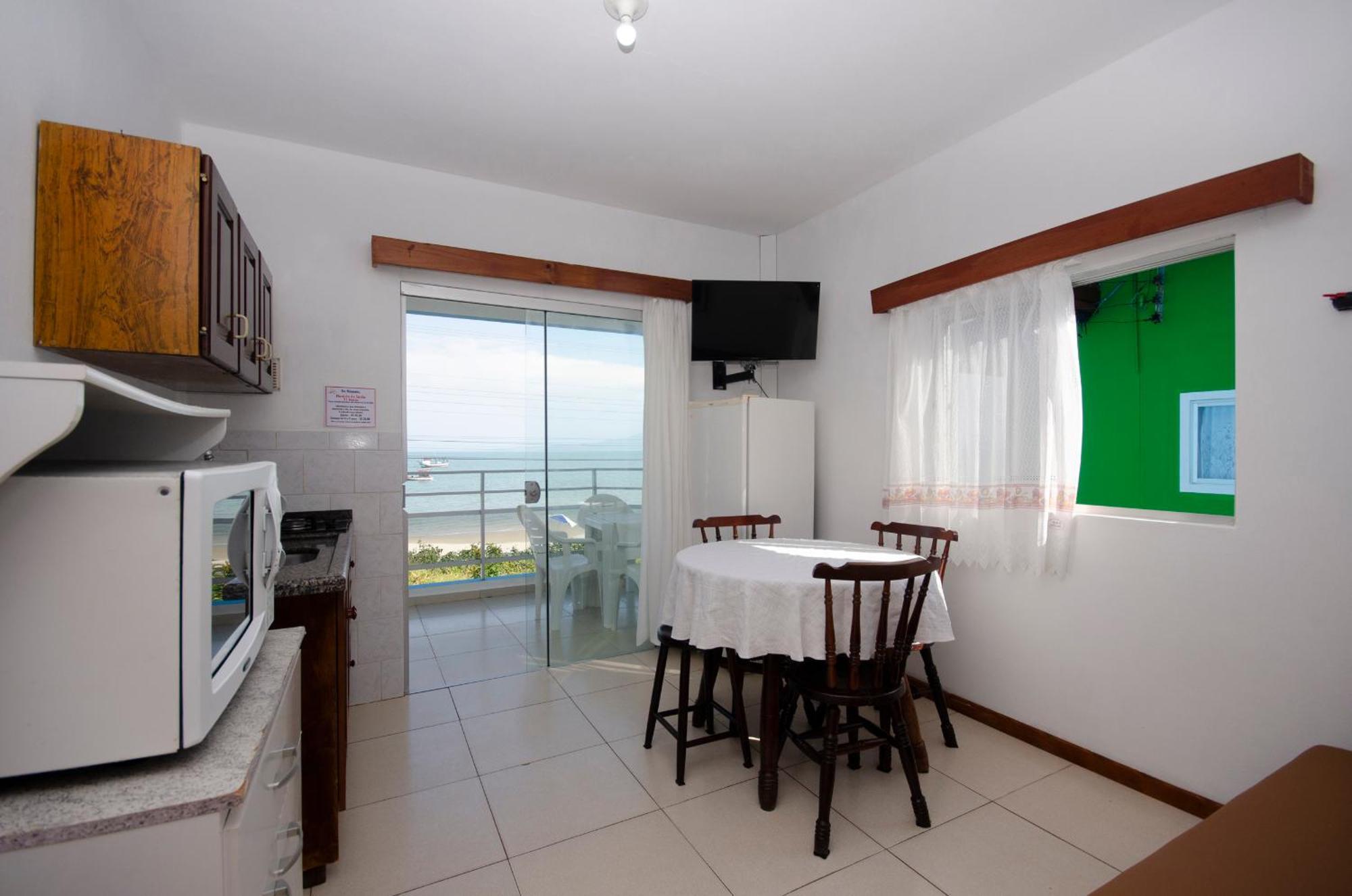 Pousada Canto Das Pedras Bombinhas Exterior photo